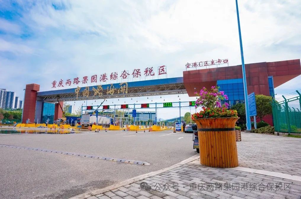 &#19975;&#35937;&#22478;&#23448;&#32593;&#28216;&#25103;&#20013;&#24515;&#65288;&#20013;&#22269;&#65289;&#23448;&#26041;&#32593;&#31449;